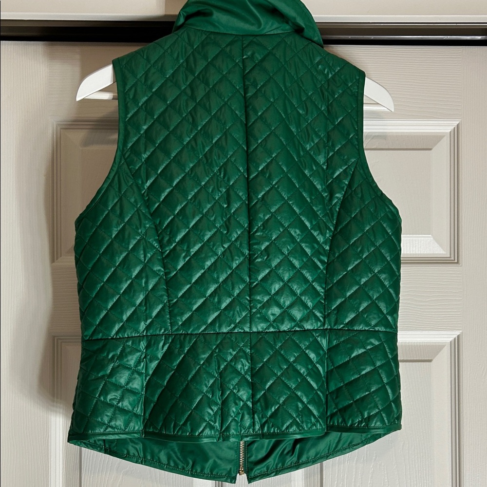 Chico's Zenergy Kelly Green Tabitha Quilted Vest Size M - Picture 3 of 8